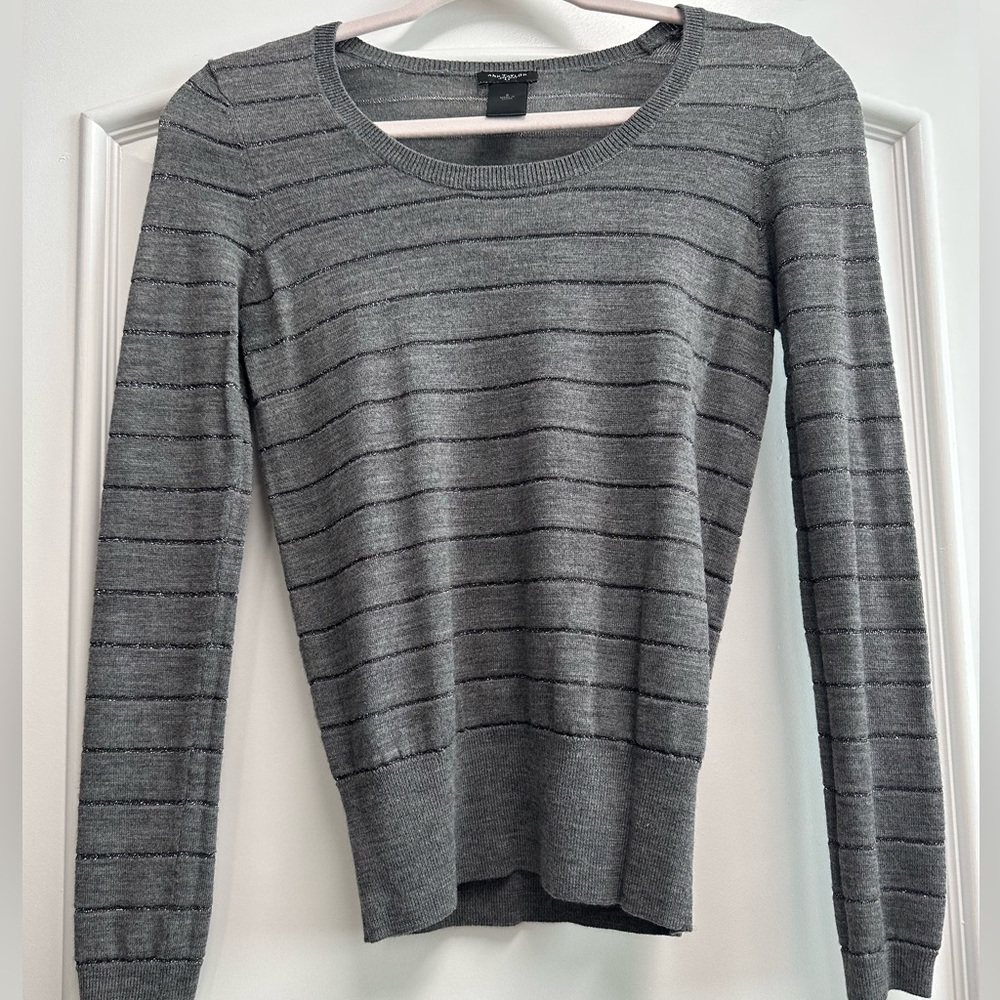 Sweater - Picture 3 of 3